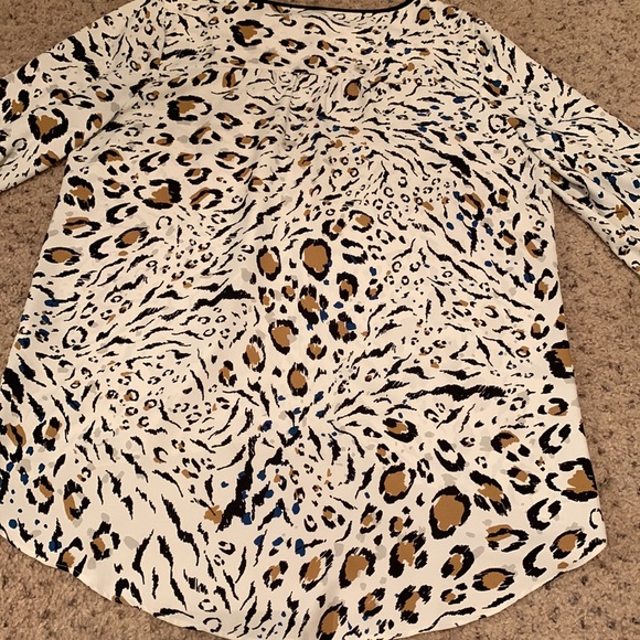 White House Black Market Tunic Blouse with Tassel Tie Neck - Picture 5 of 9